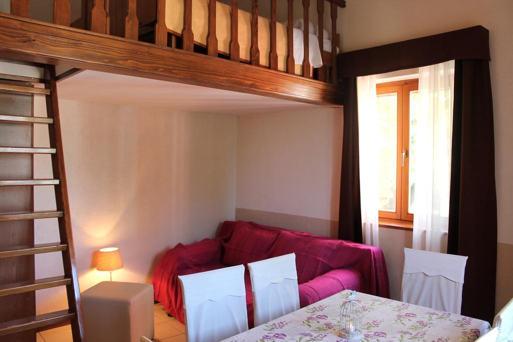 Apartment Kastel Motovun Esterno foto
